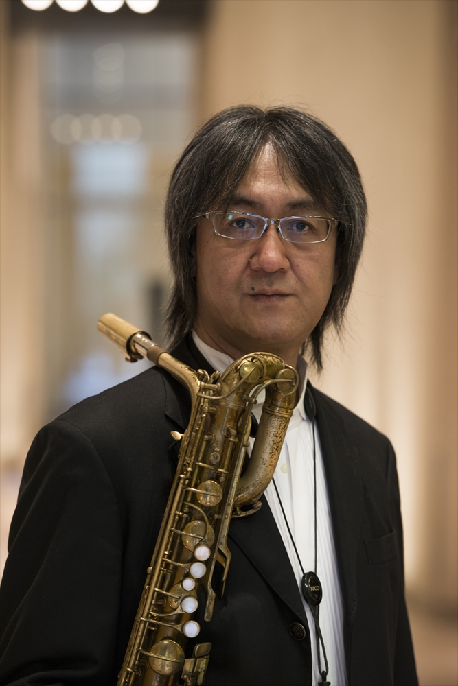 岩持芳宏